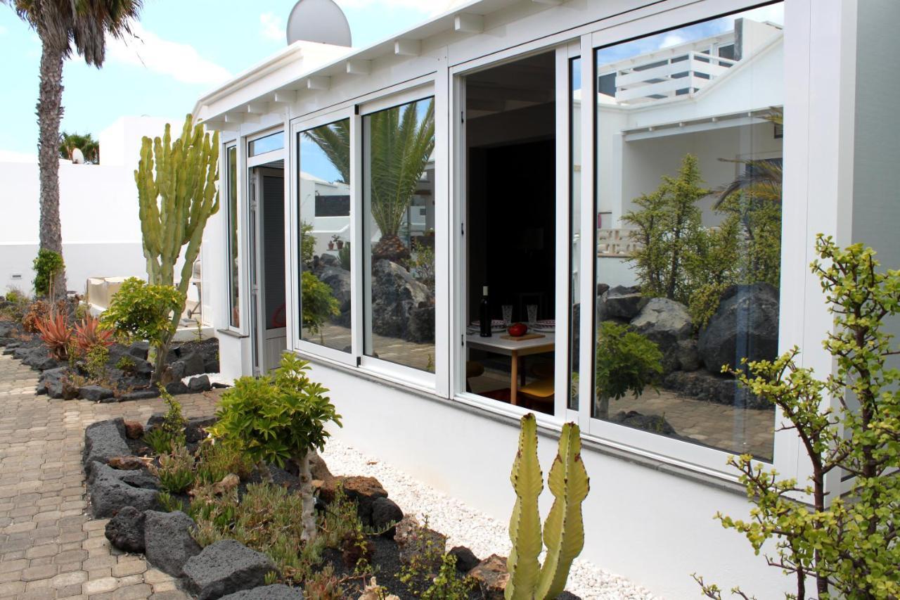 B2 Bungalow Casitas De Luz Charco del Palo Exterior photo